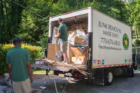 Best Garage Cleanout  in Girard, KS
